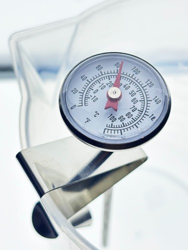 Darkroom thermometer film - darkroom,